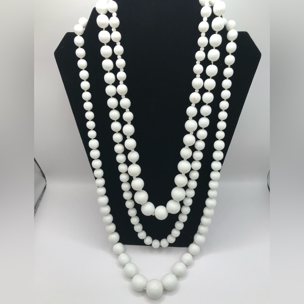 3 Elegant White Acrylic Beaded Layering Necklaces - Picture 5 of 12